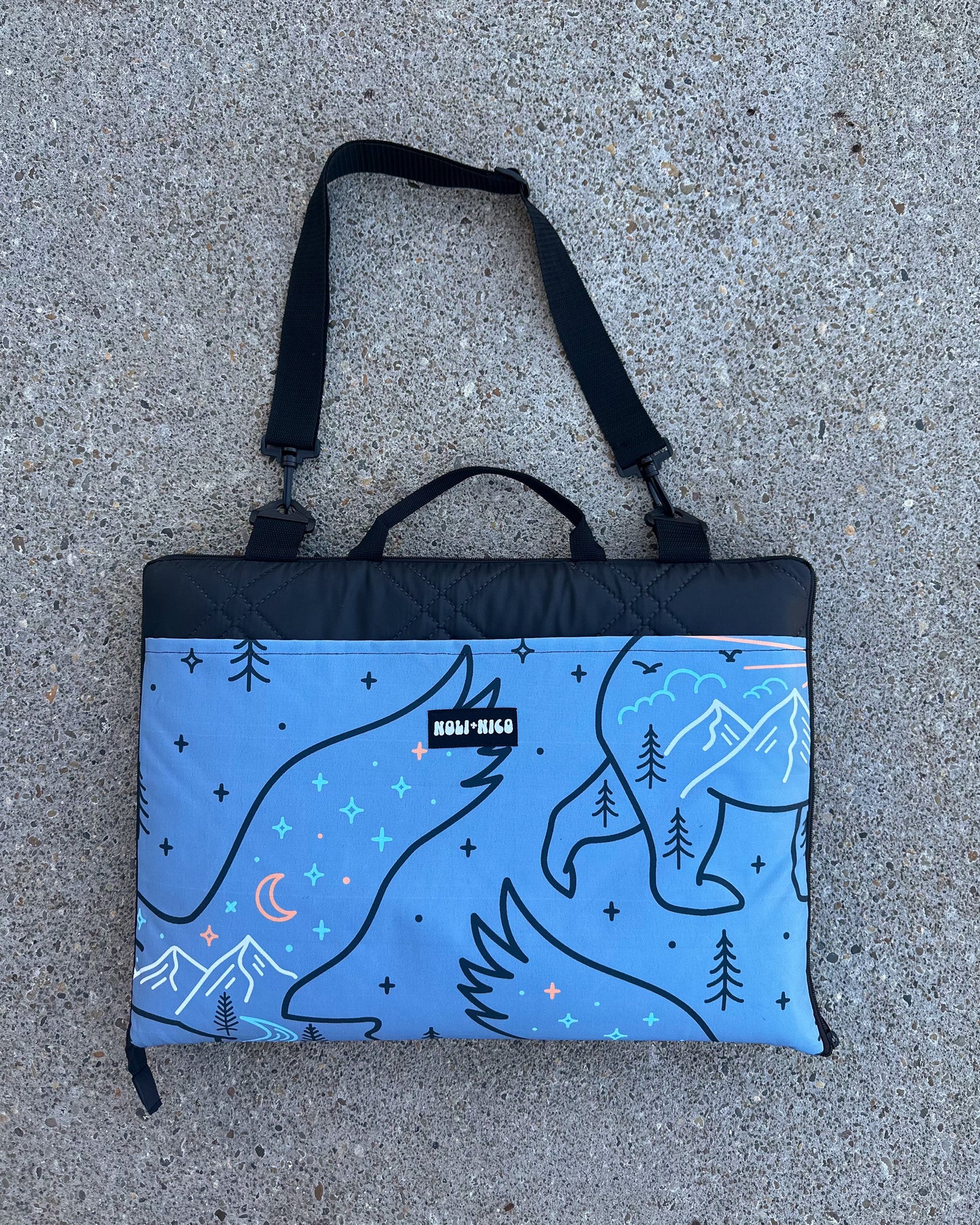 Outdoor Blanket || Bear and Eagle