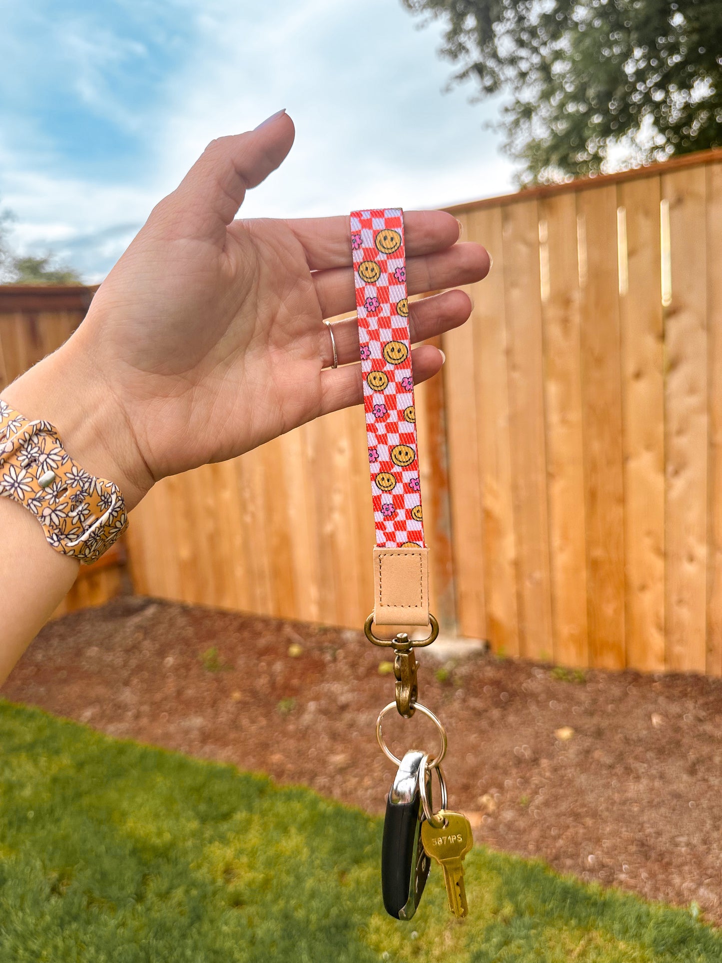 Smiley Checks Wrist Lanyard