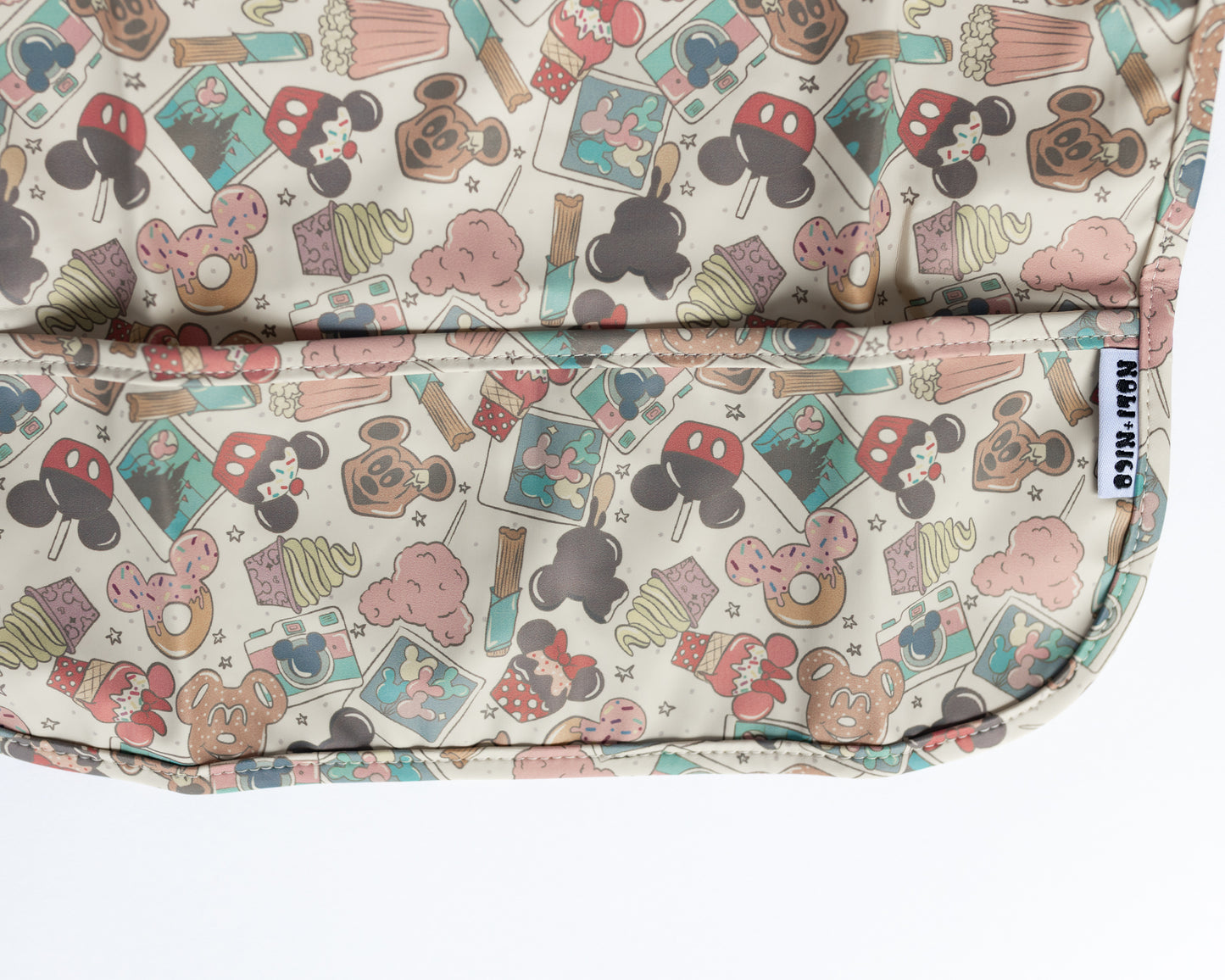 Smock/Bib || Magical Snacks