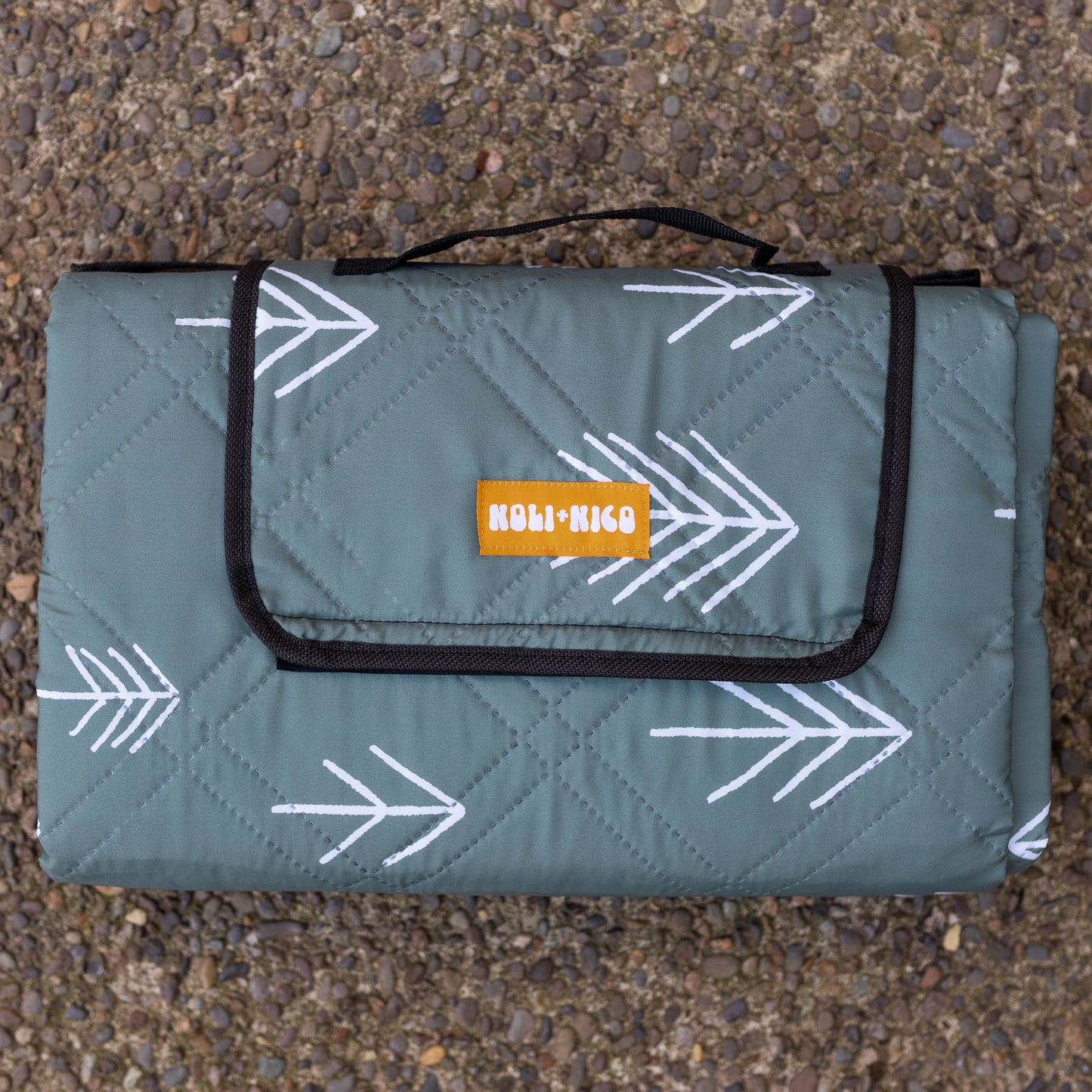 Outdoor Blanket || Trees