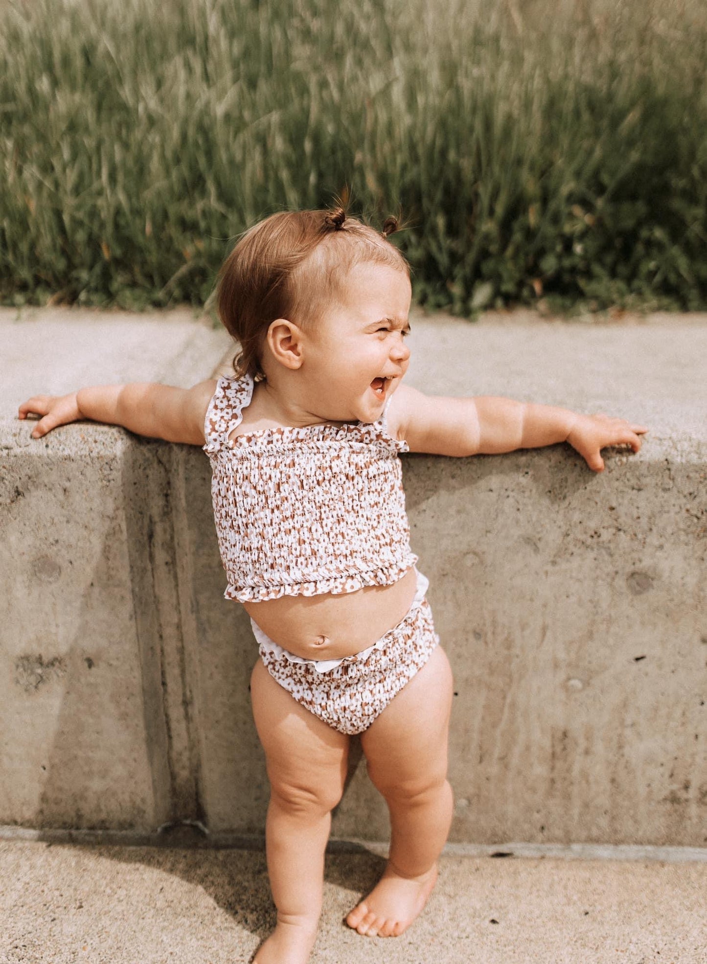 Scrunch Bikini || Dainty Daisy