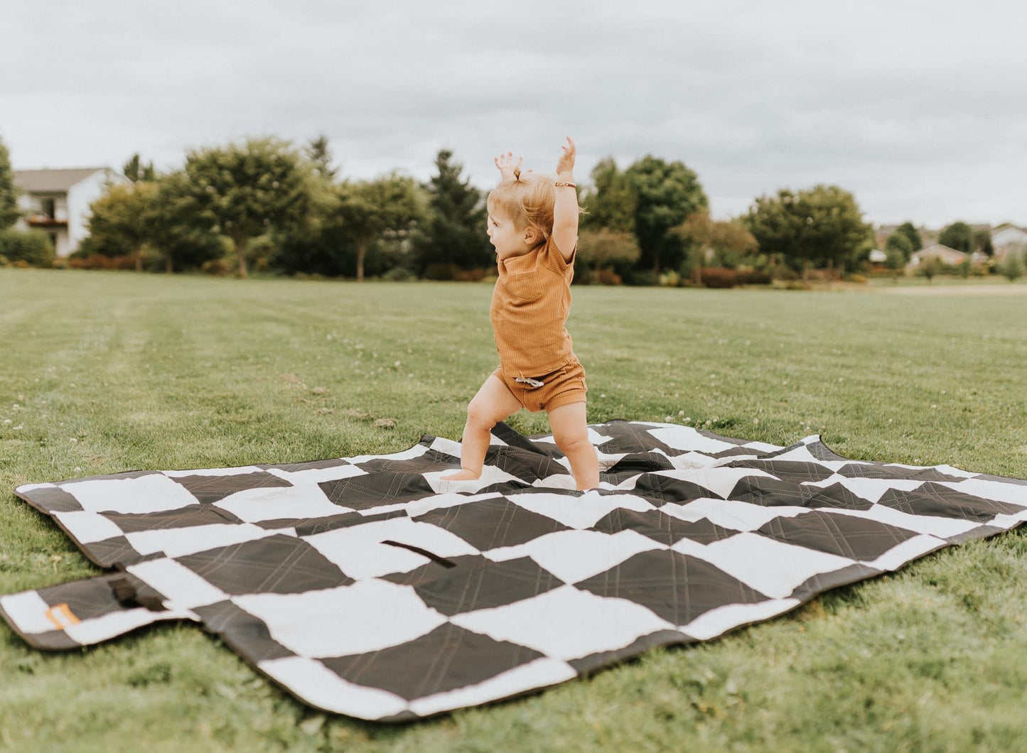 Outdoor Blanket || Checkered