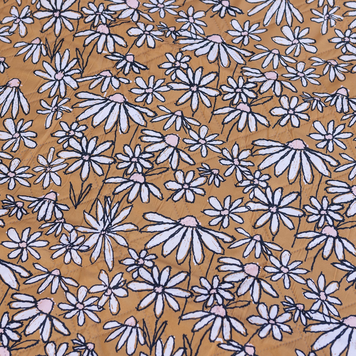 Outdoor Blanket || Field of Daisies