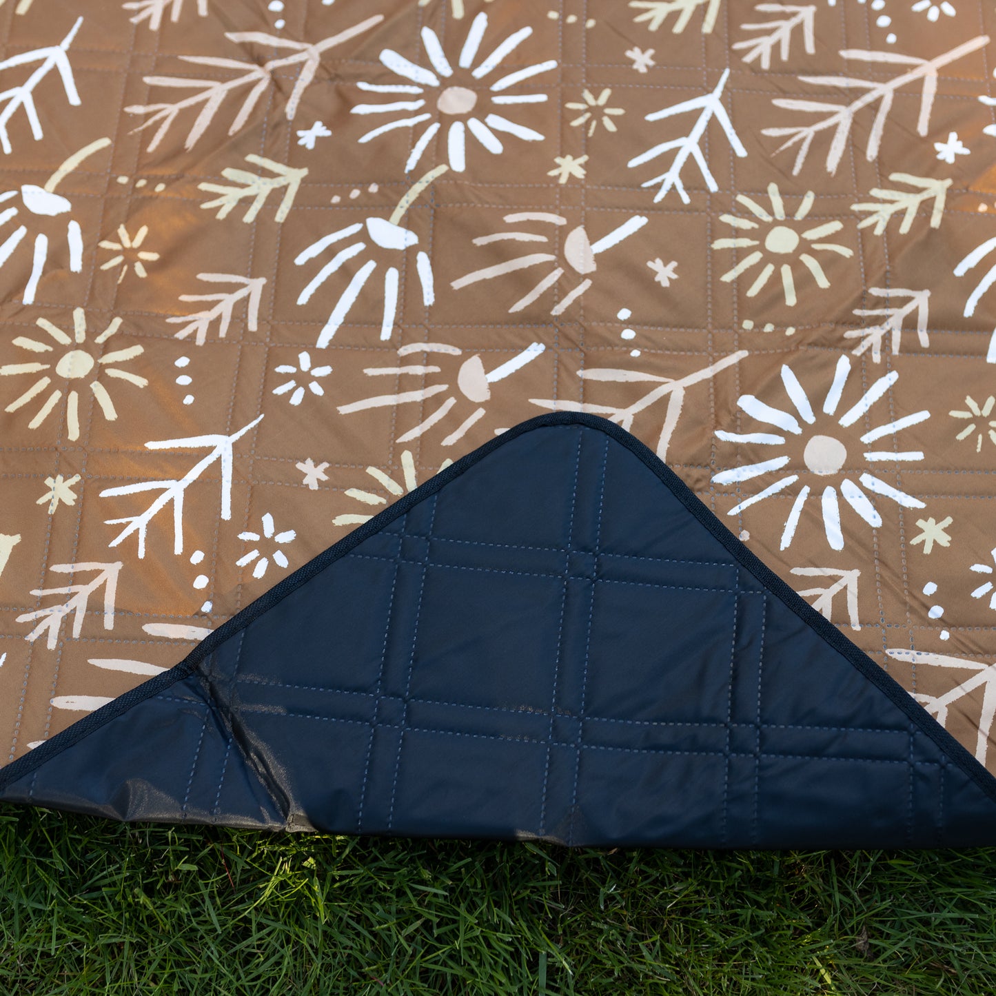 Outdoor Blanket || Dried Floral